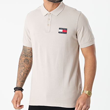 Tommy Jeans - Polo Manches Courtes Tommy Badge 0327 Beige