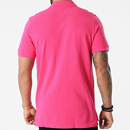 Tommy Jeans - Polo Manches Courtes Tommy Badge 0327 Rose Fuschia