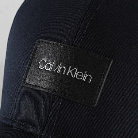 Calvin Klein - Casquette BB 6730 Bleu Marine