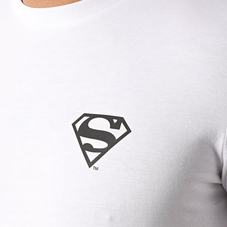 DC Comics - Camiseta Cruzada Blanca