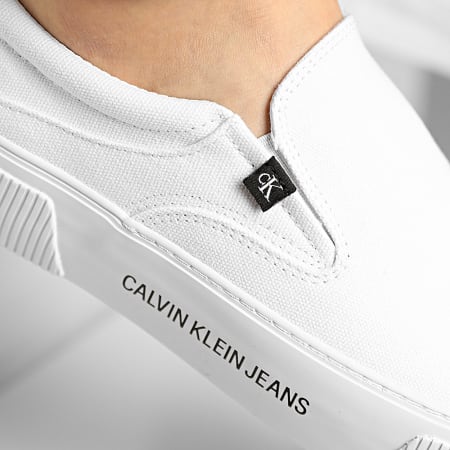 Calvin Klein - Baskets Vulcanized Skate Slip-On 0024 Bright White
