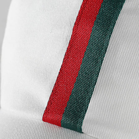 Urban Classics - Casquette Stripe 6245DS Blanc