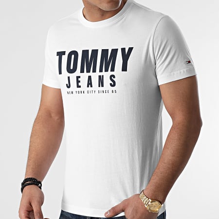 Tommy Jeans - Camiseta con gráfico en el centro del pecho 0243 Blanco