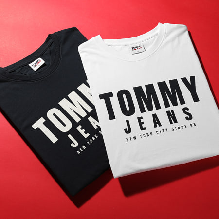 Tommy Jeans - Maglietta con grafica al centro del petto 0243 Bianco