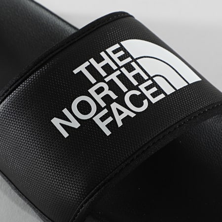 The North Face - Claquettes Base Camp Slide III A4T2RKY4 Noir Blanc