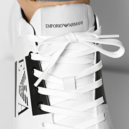 Emporio Armani - Baskets X4X264-XM712 White White