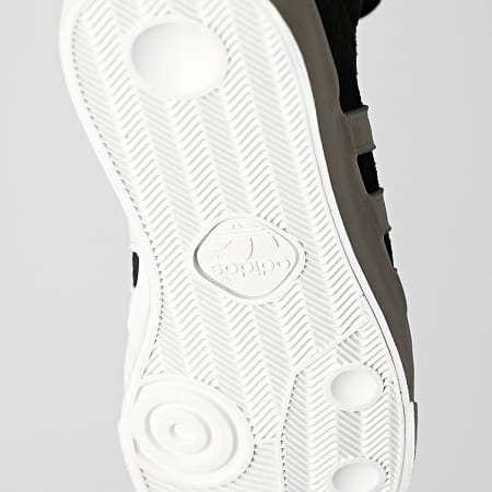 Adidas Originals - Baskets Profi FW3100 Core Black Cloud White Gold Metallic
