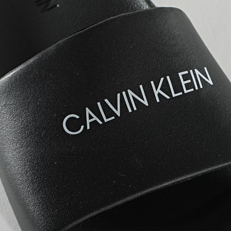 Calvin Klein - Claquettes Femme One Mold 0075 Noir