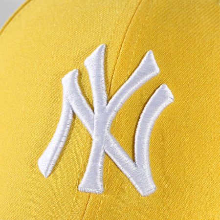 '47 Brand - Casquette MVP Adjustable MVPSP17WBP New York Yankees Jaune