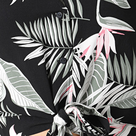 Vero Moda - Simply Easy Camisa de mujer de manga corta con estampado floral Negro