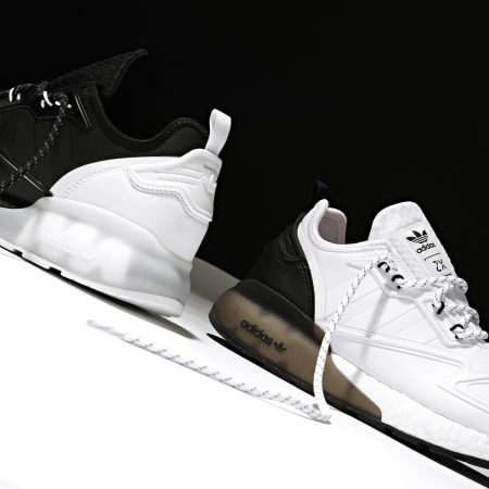 Adidas Originals - Baskets ZX 2K Boost S42835 Core Black Footwear White