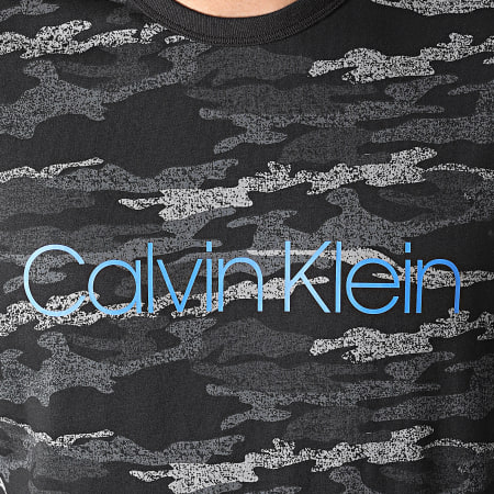 Calvin Klein - Tee Shirt NM2095E Gris Anthracite Camouflage