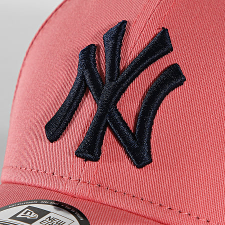 New Era - Casquette 9Forty League Essential 60137692 New York Yankees Rose