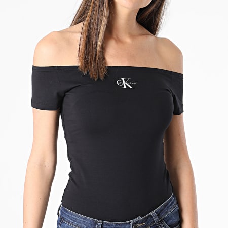 Calvin Klein - Tee Shirt Femme Monogram Slim Bardot 7165 Noir