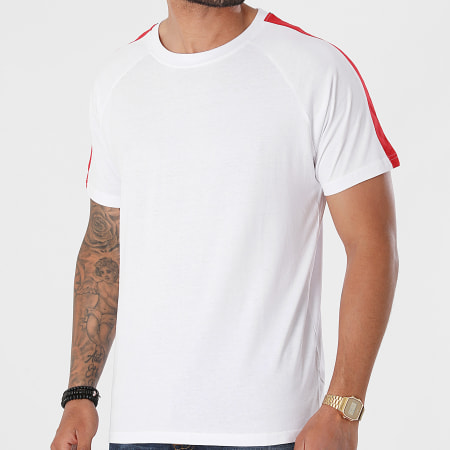 Urban Classics - Maglietta Raglan con spalla a righe, bianco