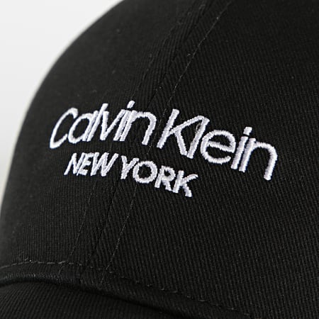 Calvin Klein - Casquette BB 6037 Noir