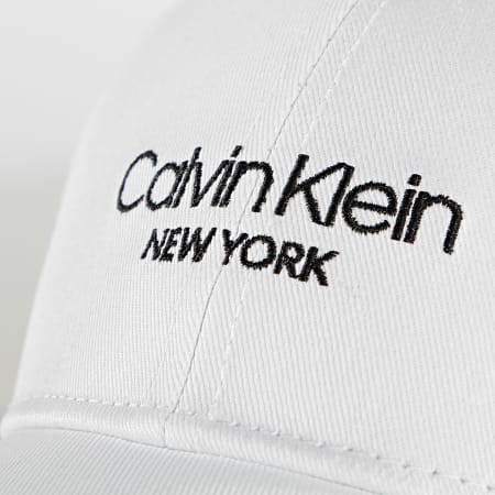Calvin Klein - Casquette BB 6037 Blanc