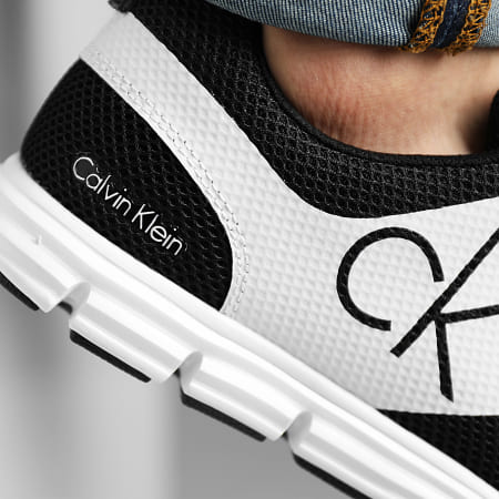 Calvin Klein - Baskets Runner Sneaker Lace Up 0086 Black Bright White