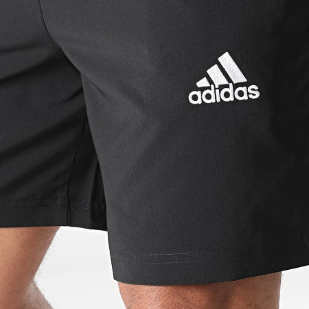 Adidas Sportswear - Short De Sport Essentials Chelsea GK9602 Noir