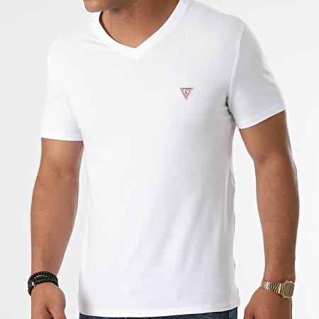 Guess - Tee Shirt M1RI32-J1311 Blanc