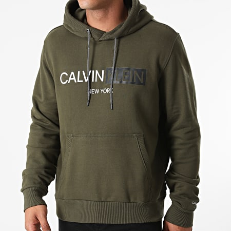 Calvin Klein - Felpa con cappuccio con logo grafico a contrasto 7168 Verde Khaki
