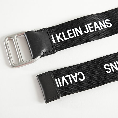 Calvin Klein - Cinturón de cincha deslizante 7064 Negro
