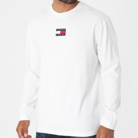 Tommy Jeans - Tee Shirt Manches Longues Tommy Badge 0932 Ecru