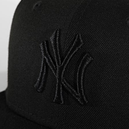 New Era - Casquette Fitted 59Fifty MLB Basic 10000103 New York Yankees Noir