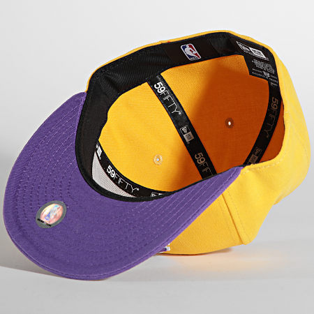 New Era  - Casquette Fitted 59Fifty NBA Basic 10861623 Los Angeles Lakers Jaune Violet