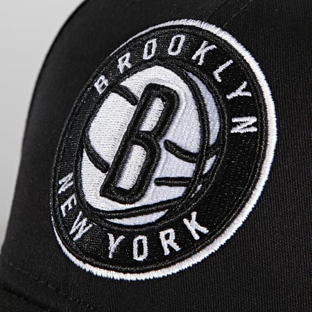 New Era - Casquette Fitted 39Thirty Core NBA 60137563 Brooklyn Nets Noir