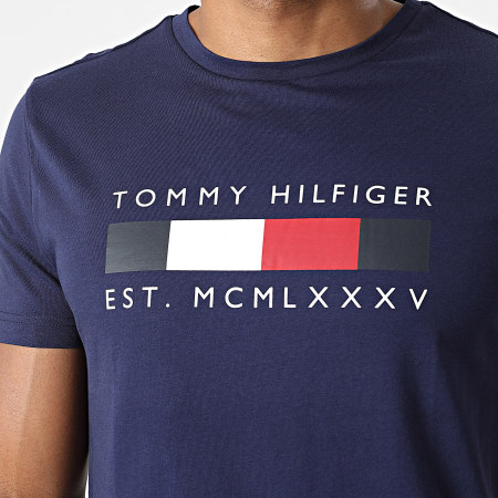 Tommy Hilfiger - Tee Shirt Logo Box Stripe 6583 Bleu Marine