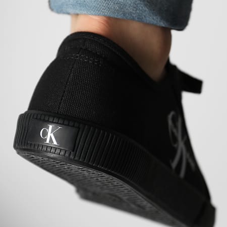 Calvin Klein Jeans - Baskets Vulcanized 0254 Full Black