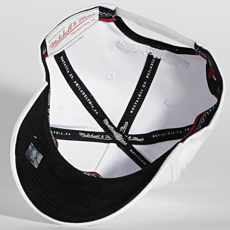 Mitchell and Ness - Casquette NBA Whiteout Redline Chicago Bulls Blanc