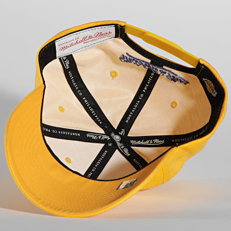 Mitchell and Ness - Casquette Prime Low Pro Los Angeles Lakers Jaune