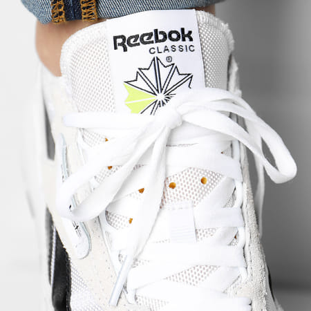 Reebok - Baskets Classic Leather Legacy S24170 Cloud White Core Black Acid Yellow