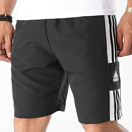 Adidas Sportswear - GK9557 Pantaloncini da jogging a fascia neri