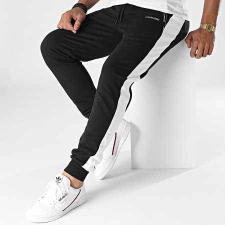 Calvin Klein - Pantalon Jogging A Bandes Logo Stripe 7251 Noir