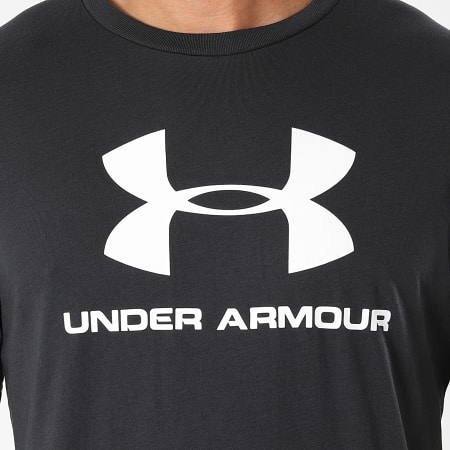 Under Armour - Camiseta Deportiva 1329590 Negro