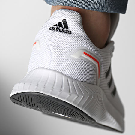 Adidas Sportswear - Baskets Run Falcon 2.0 G58098 Footwear White Core Black Solar Red