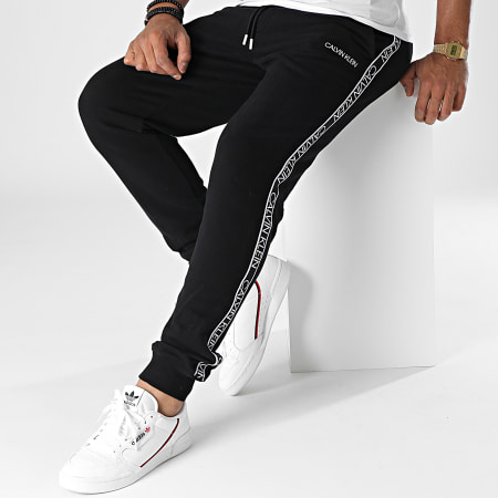 Calvin Klein - Pantalon Jogging A Bandes Essential Logo Tape 7316 Noir