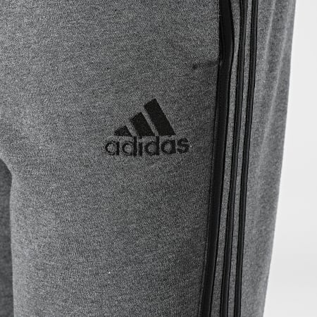 Adidas Sportswear - Pantalon Jogging A Bandes 3 Stripes GK8826 Gris Anthracite