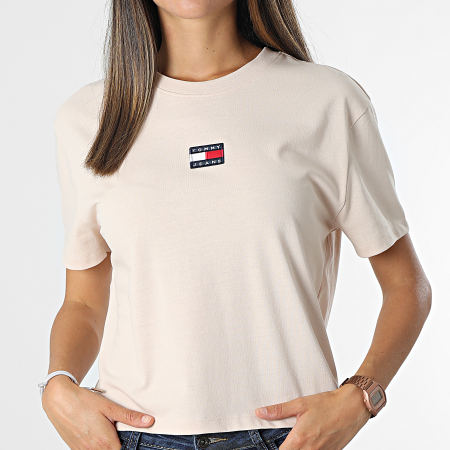 Tommy Jeans - Tee Shirt Femme Center Badge Rose Clair