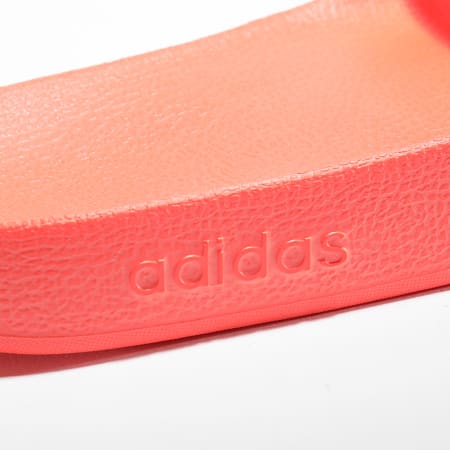 adidas - Claquettes Aqua GZ5235 Solar Red Footwear White Solar Red - LaBoutiqueOfficielle.com