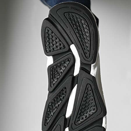 Adidas Sportswear - X9000L4 M S23669 Core Black Cloud White Sneakers