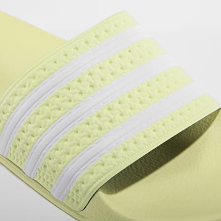 Adidas Originals - Claquettes Adilette H03200 Yellow