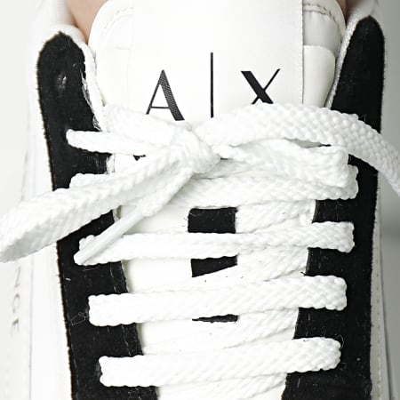 Armani Exchange - Baskets XUX101 XV294 Black Off White