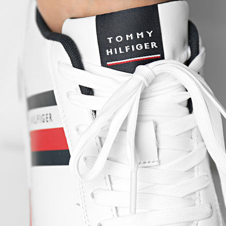 Tommy Hilfiger - Baskets Essential Runner Stripes Leather 3744 White