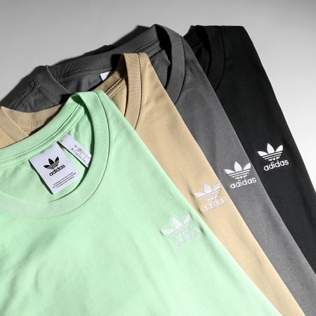 Adidas Originals - Maglietta Essential H34634 Verde chiaro