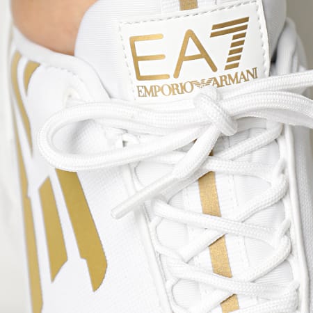 EA7 Emporio Armani - Baskets X8X033-XCC52 White Gold