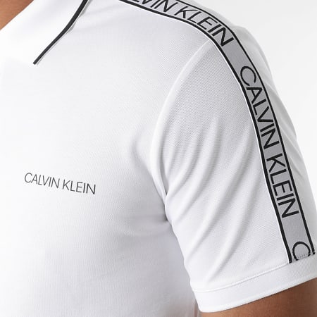 Calvin Klein - Polo Manches Courtes A Bandes Essential Logo Tape 7423 Blanc